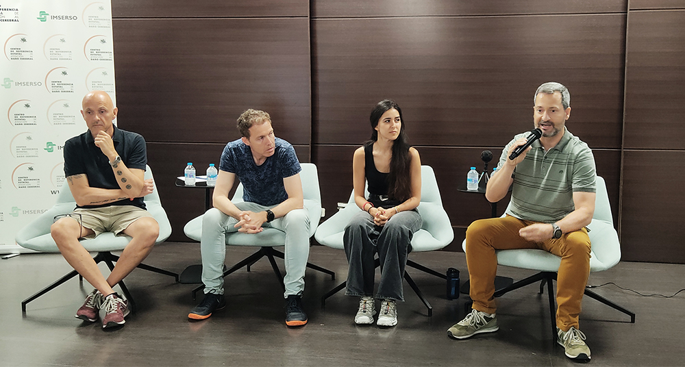 Experiencias de personas usuarias del Ceadac. De izquierda a derecha: Joaquín, Miguel, Begoña y Rodrigo.